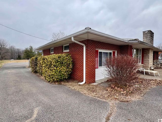 1549 Husbands Road, Paducah, KY 42003