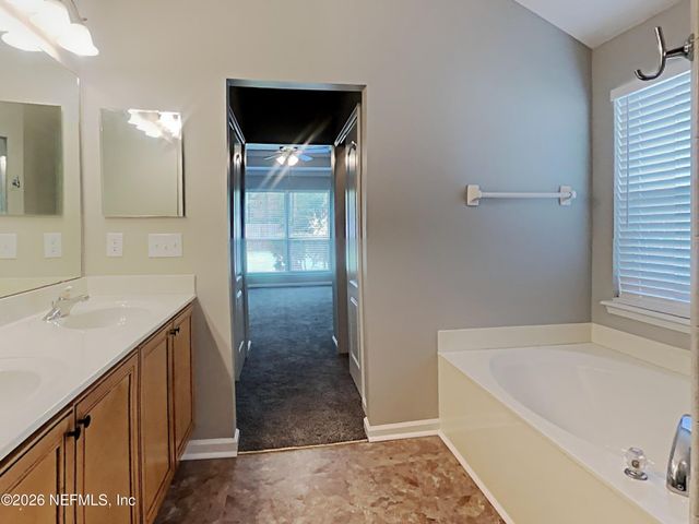 3814 HIDDEN VIEW Drive, Orange Park, FL 32065