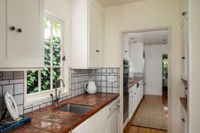 1880 Fulton Street, Palo Alto, CA 94303