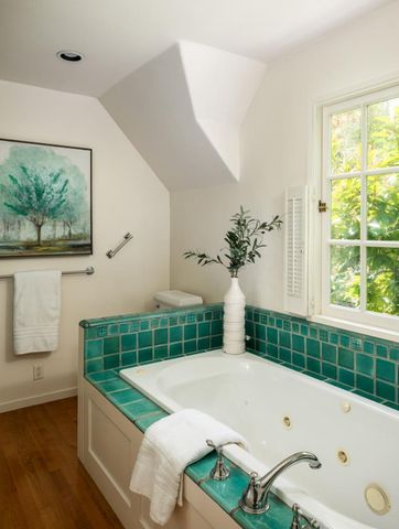 1880 Fulton Street, Palo Alto, CA 94303