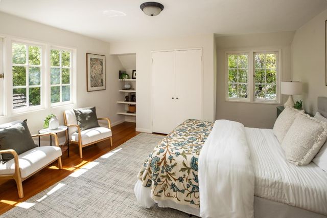 1880 Fulton Street, Palo Alto, CA 94303