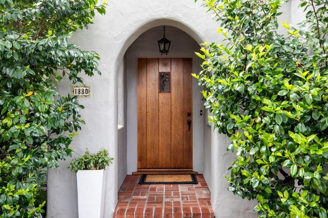 1880 Fulton Street, Palo Alto, CA 94303
