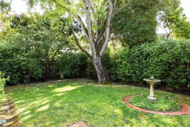 1880 Fulton Street, Palo Alto, CA 94303