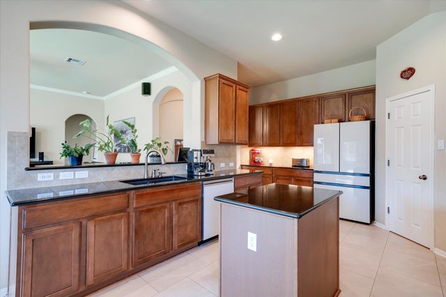 13717 Long Shadow DR, Manor, TX 78653