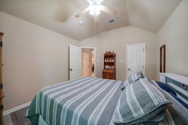 13717 Long Shadow DR, Manor, TX 78653