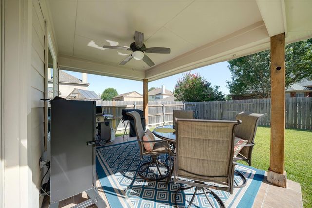 13717 Long Shadow DR, Manor, TX 78653