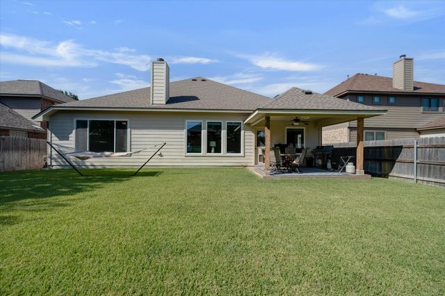 13717 Long Shadow DR, Manor, TX 78653