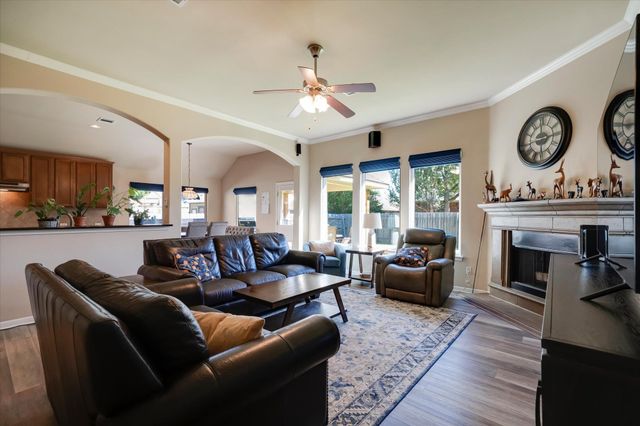 13717 Long Shadow DR, Manor, TX 78653