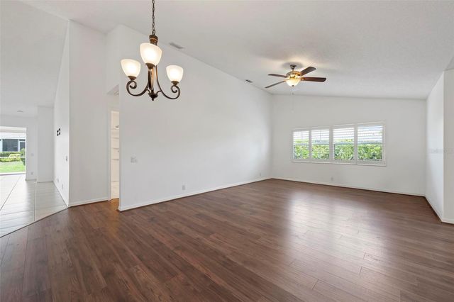 5368 KELLY DRIVE 17, Sarasota, FL 34233