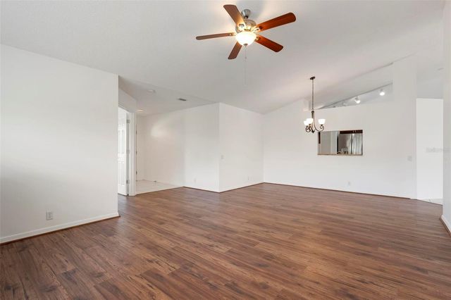 5368 KELLY DRIVE 17, Sarasota, FL 34233