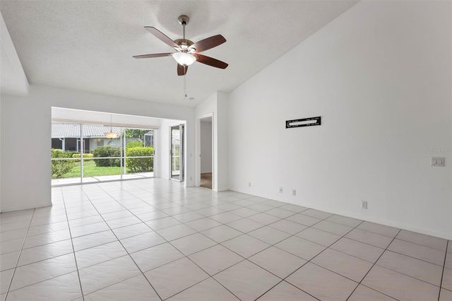 5368 KELLY DRIVE 17, Sarasota, FL 34233