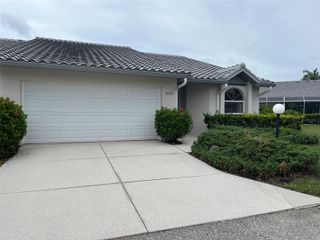 5368 KELLY DRIVE 17, Sarasota, FL 34233