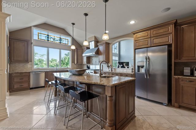 595 Ridge Point Drive, Dundee Village, MI 48131