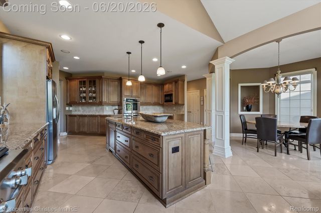 595 Ridge Point Drive, Dundee Village, MI 48131
