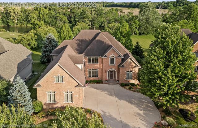 595 Ridge Point Drive, Dundee Village, MI 48131