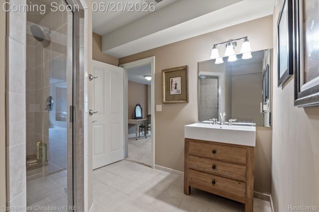 595 Ridge Point Drive, Dundee Village, MI 48131