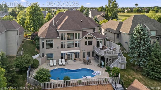 595 Ridge Point Drive, Dundee Village, MI 48131