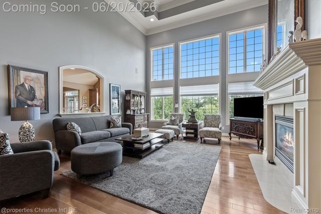 595 Ridge Point Drive, Dundee Village, MI 48131