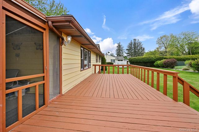 93 Fairmont Road, Mahopac, NY 10541