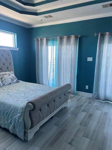 22903 Miramar Drive, Galveston, TX 77554