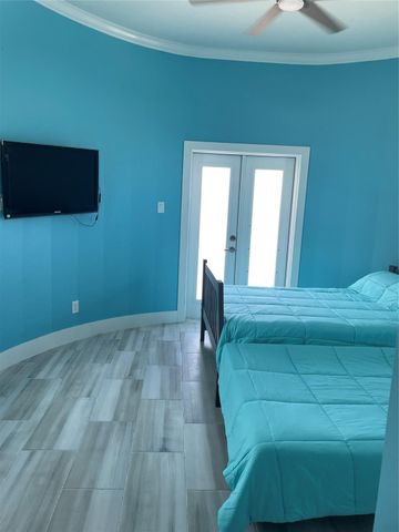 22903 Miramar Drive, Galveston, TX 77554