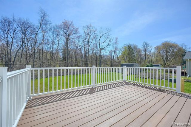 000 Wisconsin Road, Troy, MI 48083