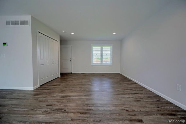 000 Wisconsin Road, Troy, MI 48083