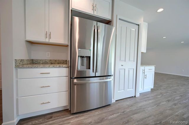 000 Wisconsin Road, Troy, MI 48083