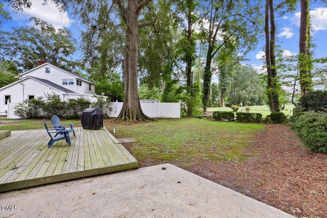 1216 Stockton Road, Kinston, NC 28504