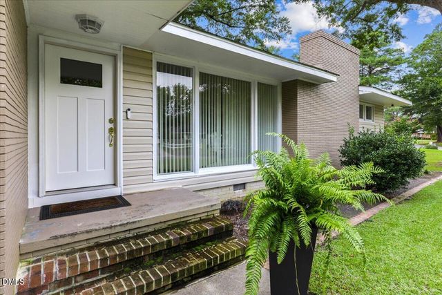 1216 Stockton Road, Kinston, NC 28504
