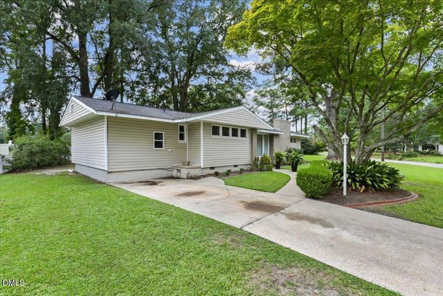 1216 Stockton Road, Kinston, NC 28504