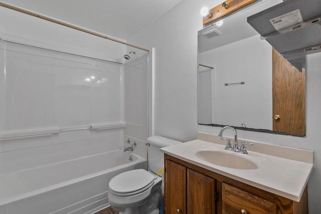 980 8TH STREET, Menasha, WI 54952