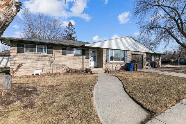 980 8TH STREET, Menasha, WI 54952