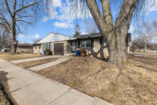 980 8TH STREET, Menasha, WI 54952