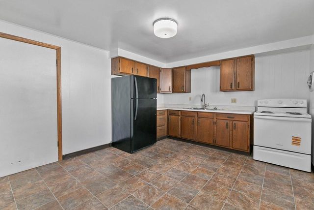 980 8TH STREET, Menasha, WI 54952