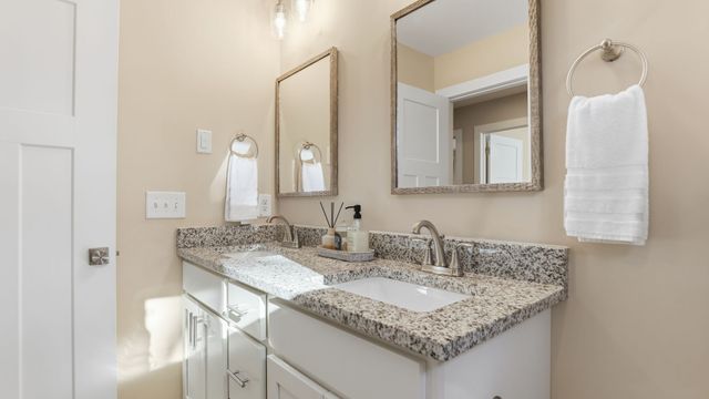 87 Hickerson St, Old Hickory, TN 37138