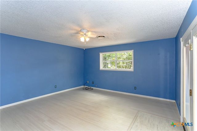 206 Arrowhead Drive, Harker Heights, TX 76548