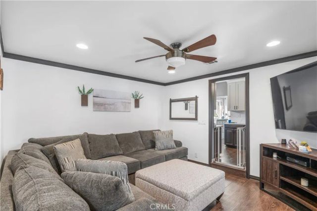 3269 Fay, Los Angeles, CA 90034
