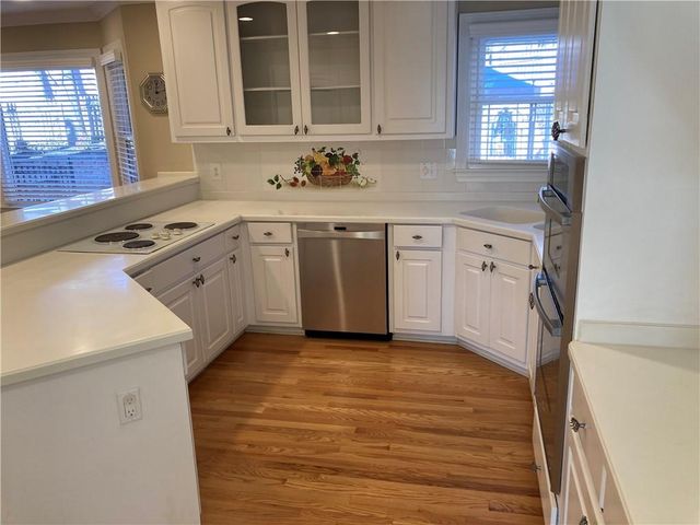 1281 Lake Washington Drive, Lawrenceville, GA 30043