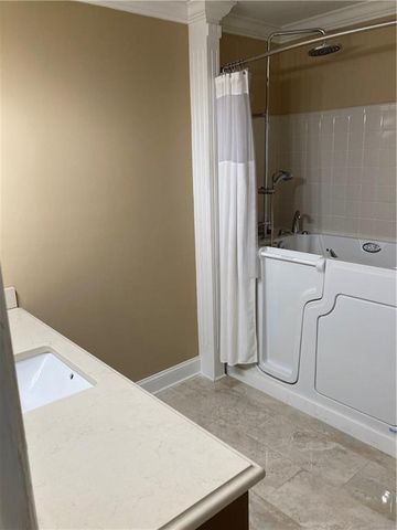 1281 Lake Washington Drive, Lawrenceville, GA 30043