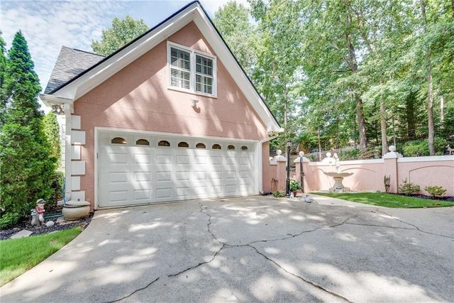 1281 Lake Washington Drive, Lawrenceville, GA 30043