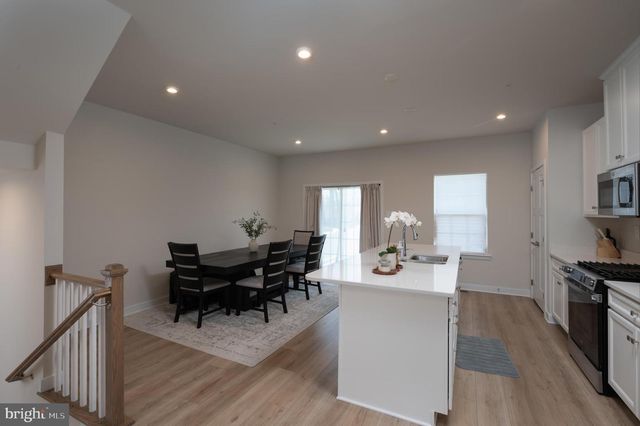 121 CHASE LN, Gilbertsville, PA 19525