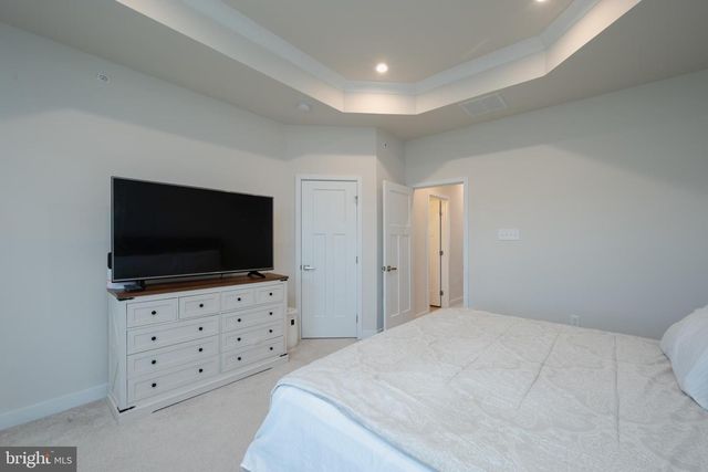 121 CHASE LN, Gilbertsville, PA 19525