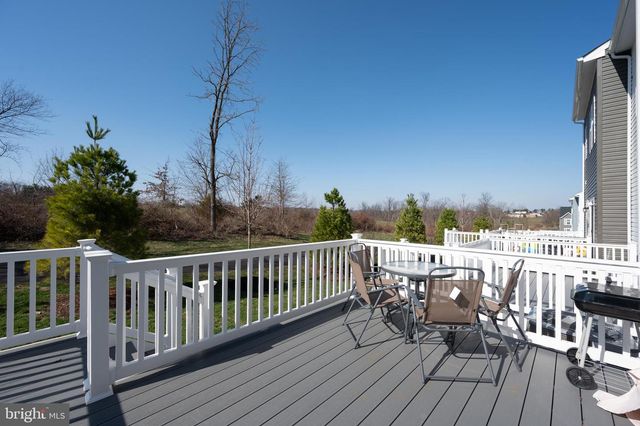 121 CHASE LN, Gilbertsville, PA 19525