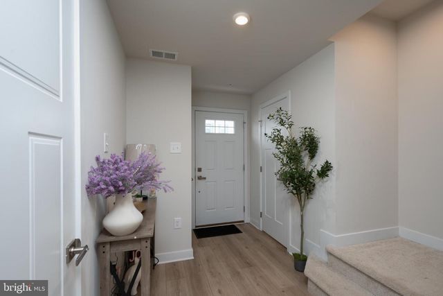 121 CHASE LN, Gilbertsville, PA 19525