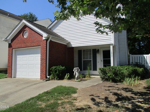 1617 Beacon Valley Drive, Raleigh, NC 27604