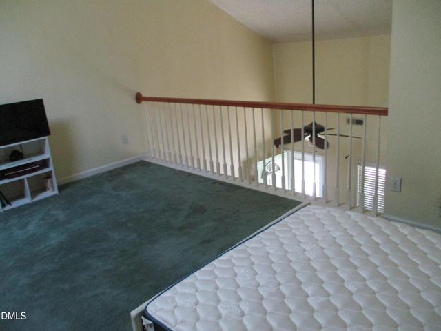 1617 Beacon Valley Drive, Raleigh, NC 27604