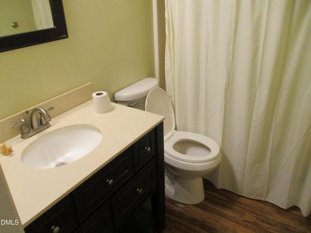1617 Beacon Valley Drive, Raleigh, NC 27604