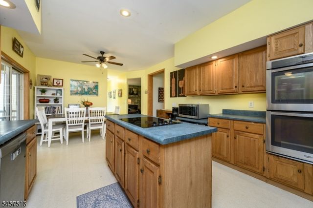 34 Highland Ave, Green Twp., NJ 07821