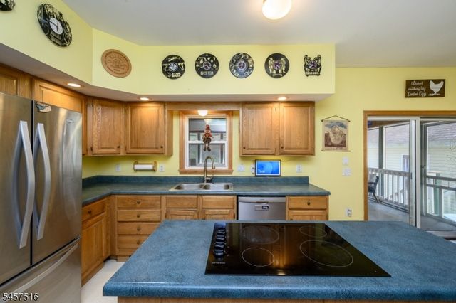 34 Highland Ave, Green Twp., NJ 07821